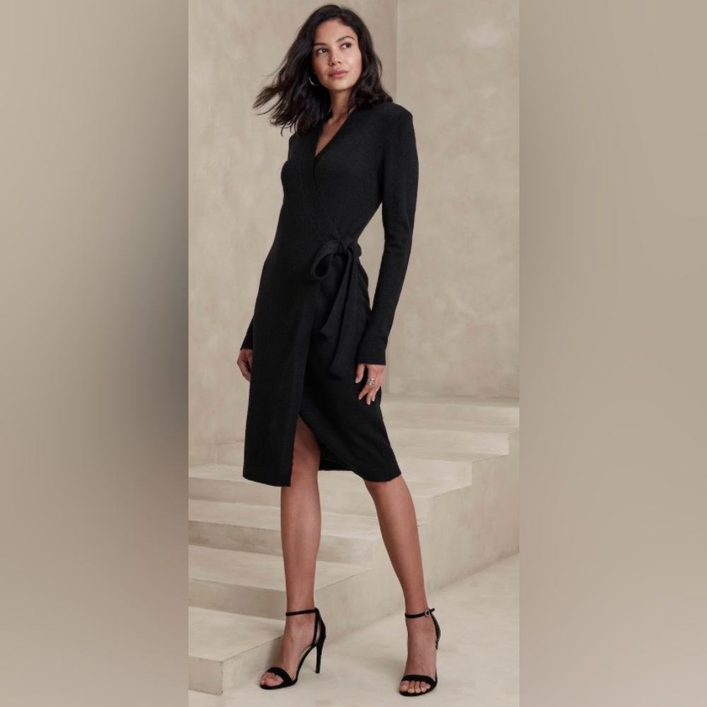 Banana Republic Factory Black Long-Sleeve Wrap Dress